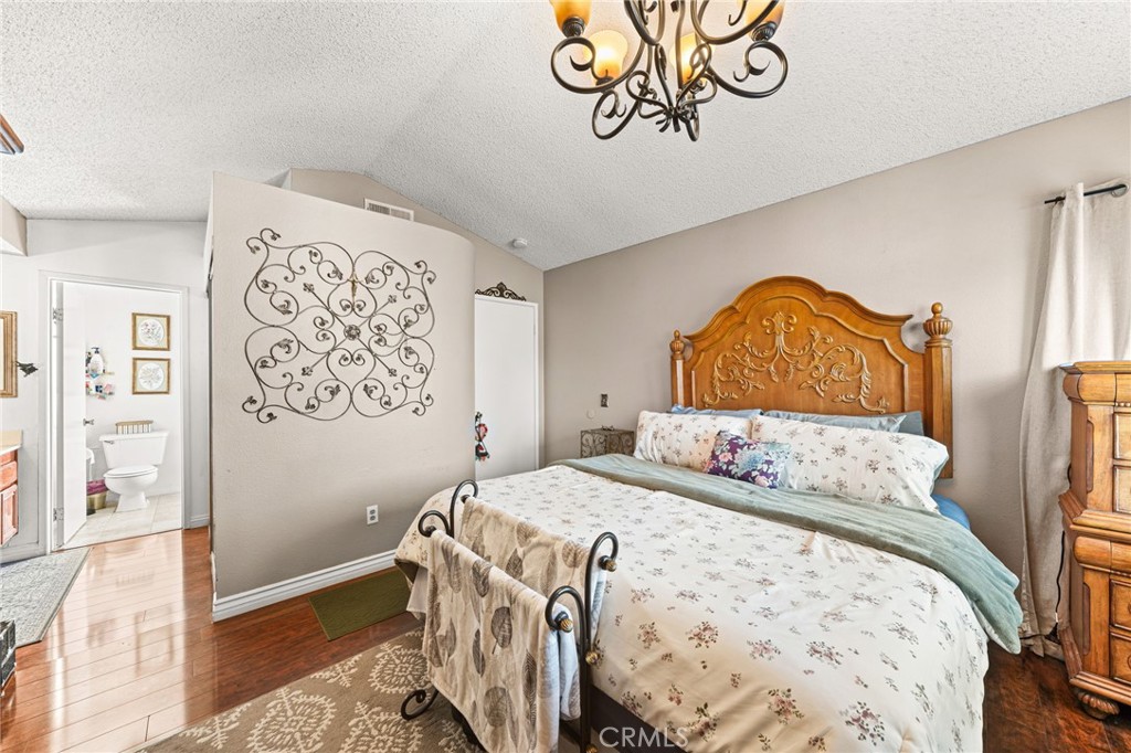3932 Salt Creek