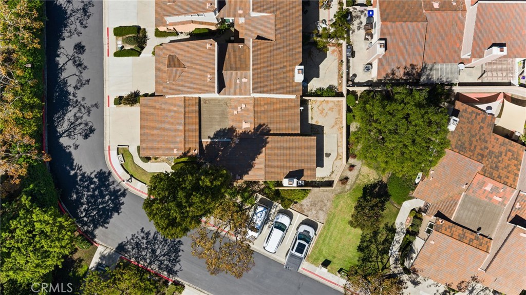 8412 Autumn Leaf Drive