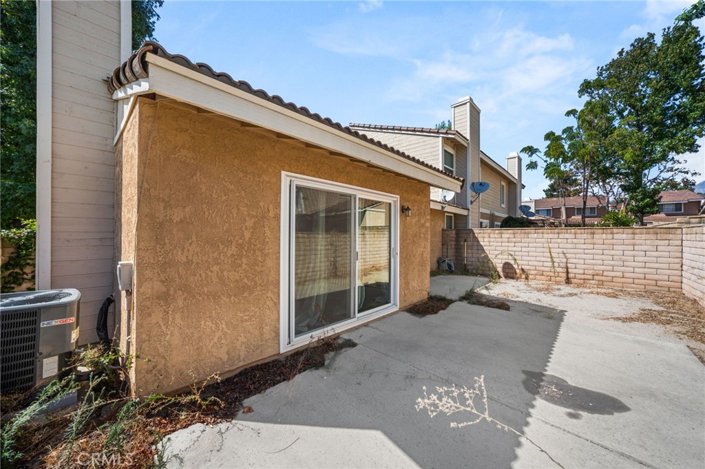 8412 Autumn Leaf Drive