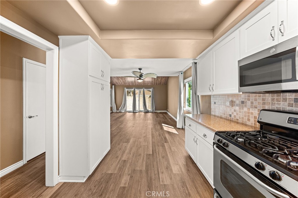 8412 Autumn Leaf Drive
