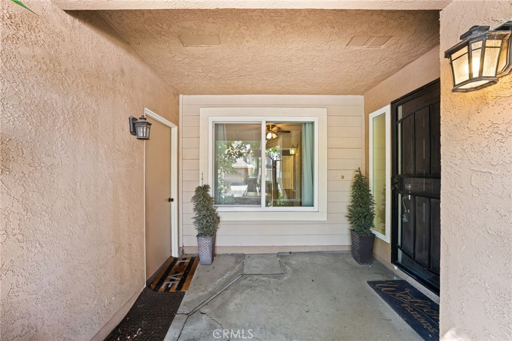 8412 Autumn Leaf Drive