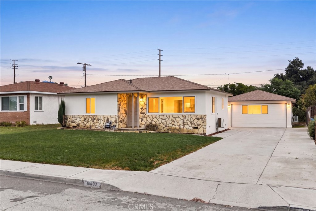 10033 Del Mar Avenue