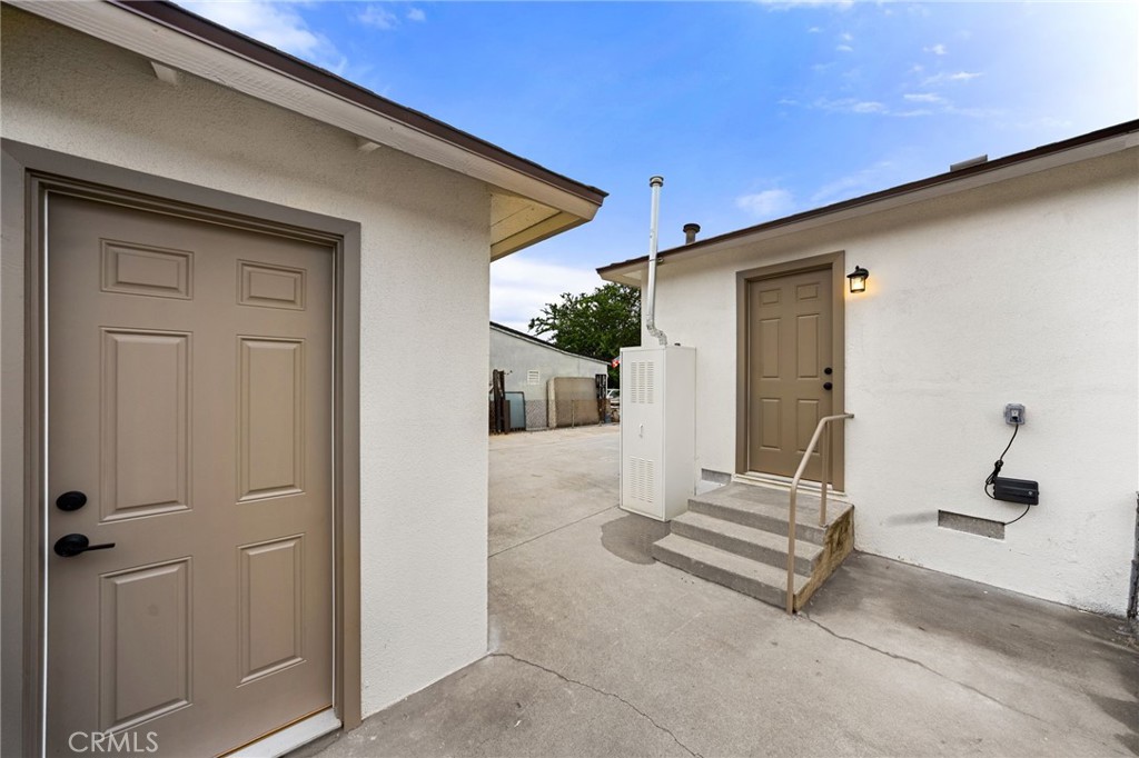 10033 Del Mar Avenue