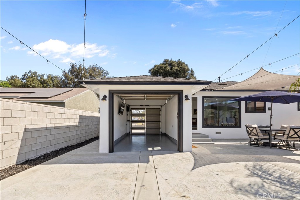 11412 Broaded St.