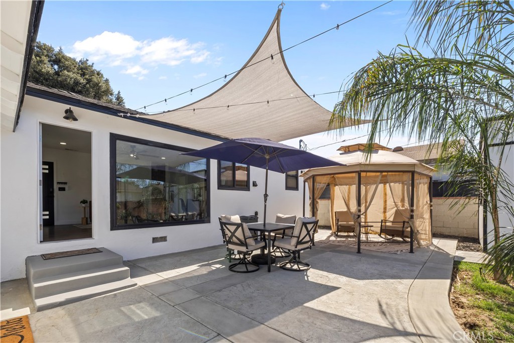 11412 Broaded St.