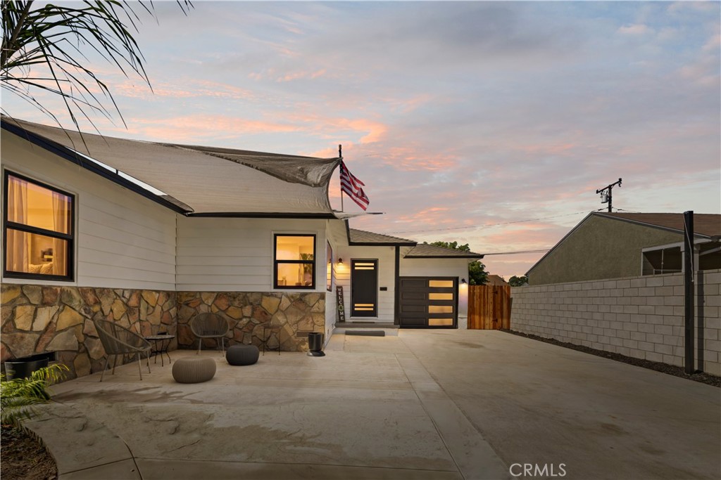 11412 Broaded St.