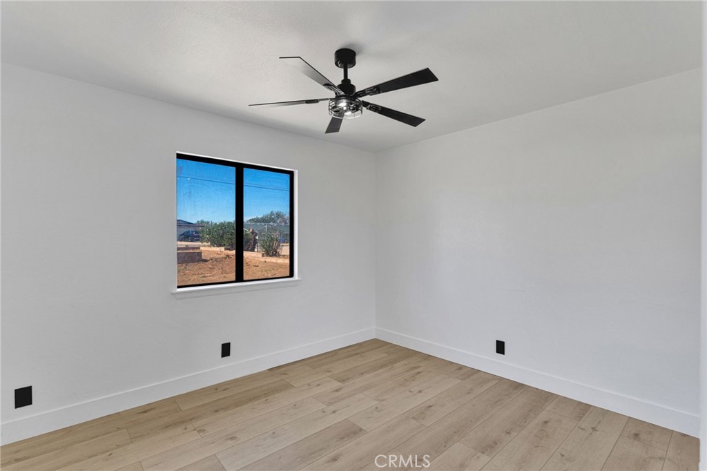 12431 Magnolia