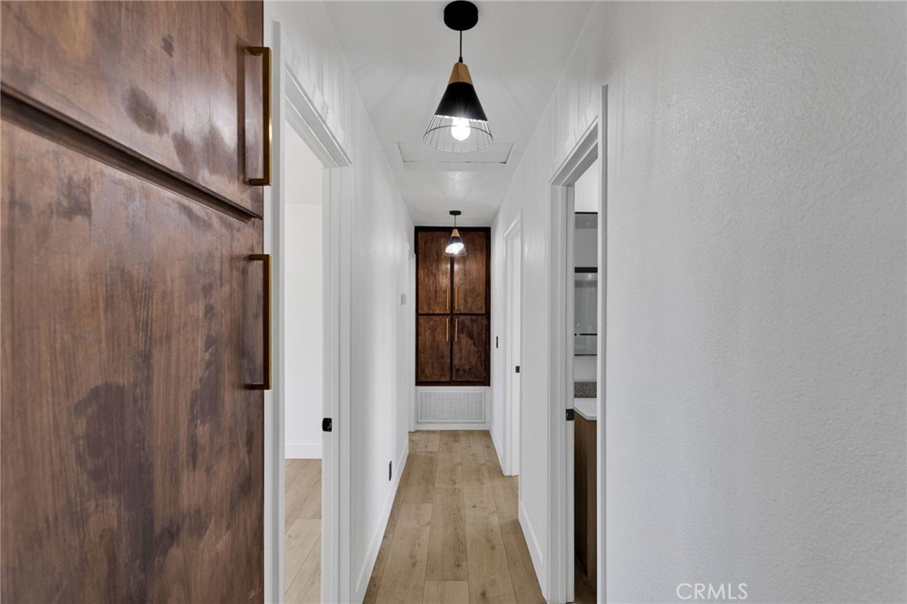 12431 Magnolia