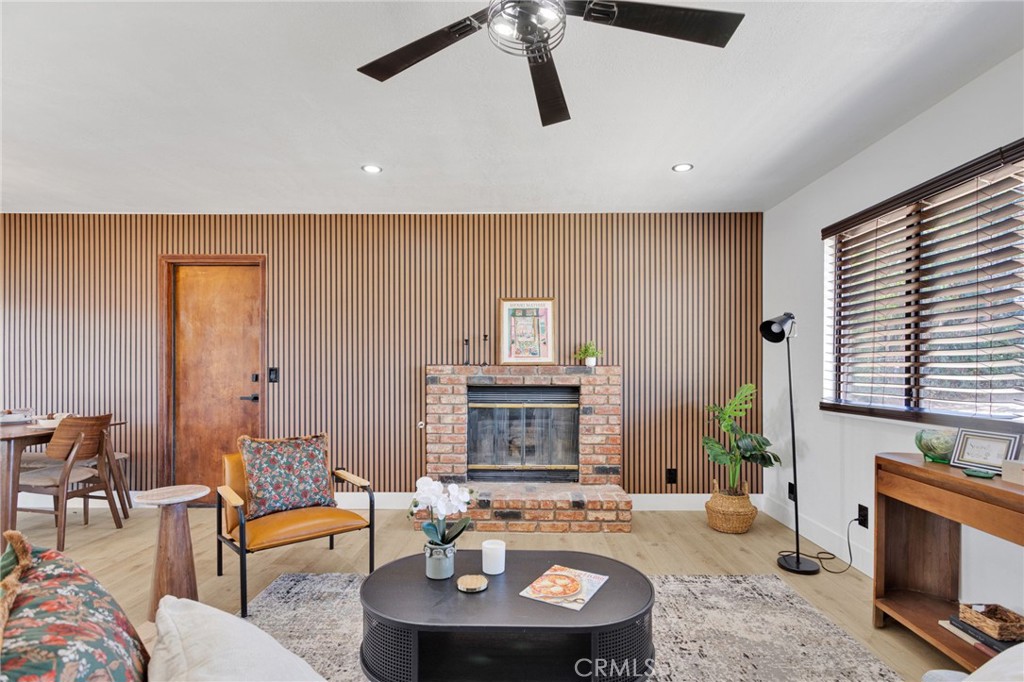 12431 Magnolia