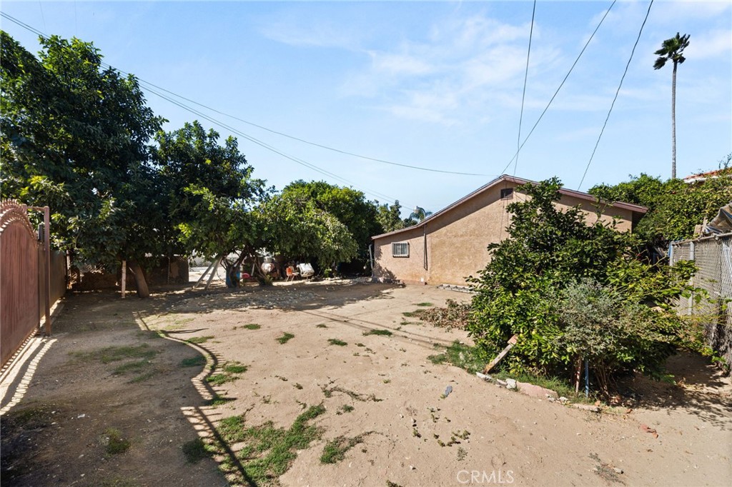 621 W Sunkist Street