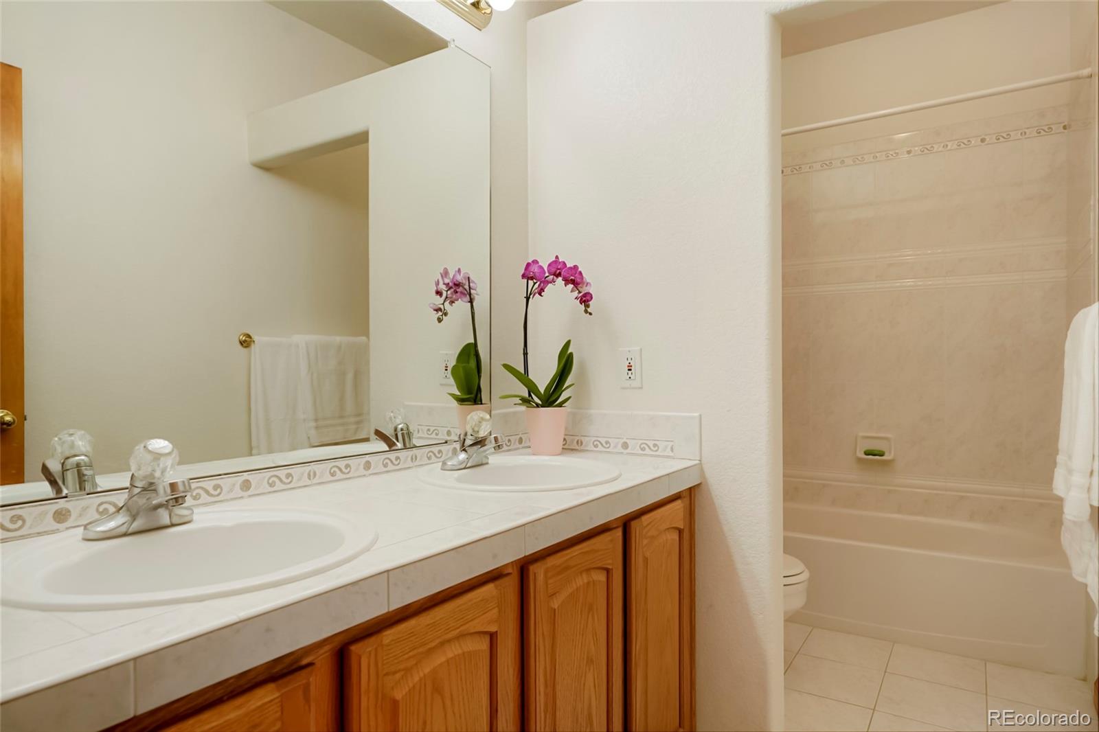 57443 E Geddes Avenue