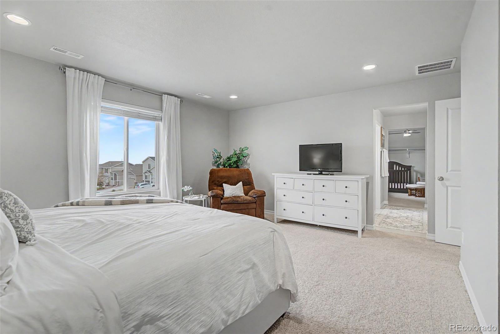 7994 Hardwood Circle