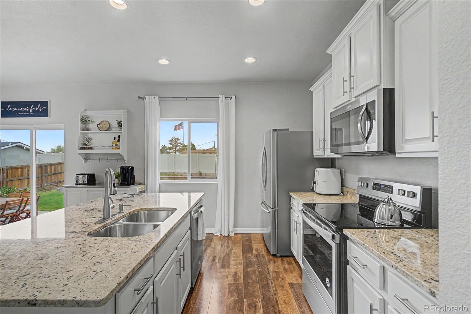 7994 Hardwood Circle