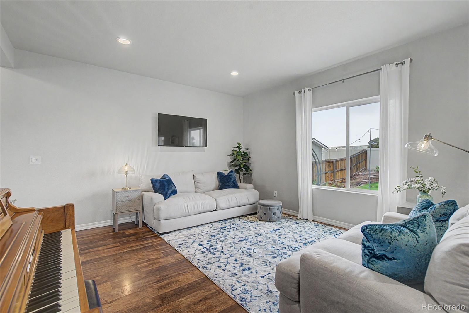 7994 Hardwood Circle