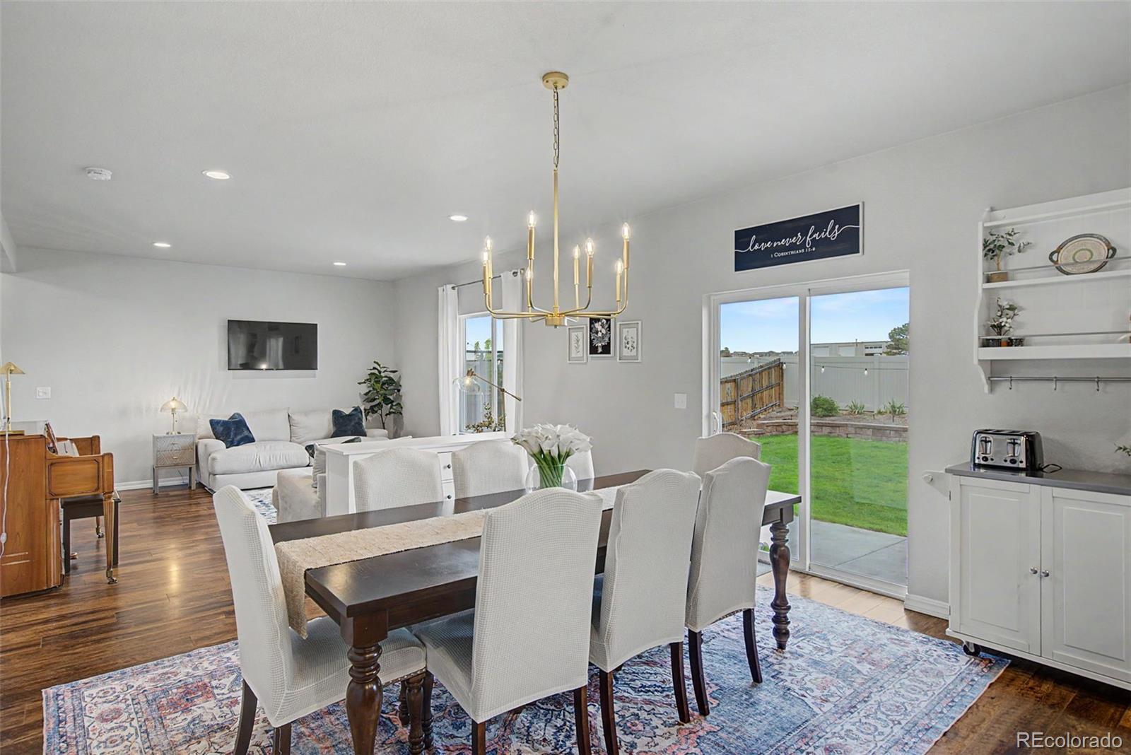 7994 Hardwood Circle