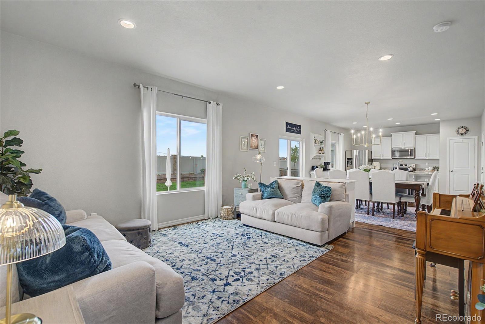 7994 Hardwood Circle