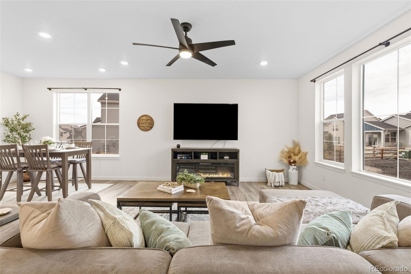 1186 Elbridge Drive