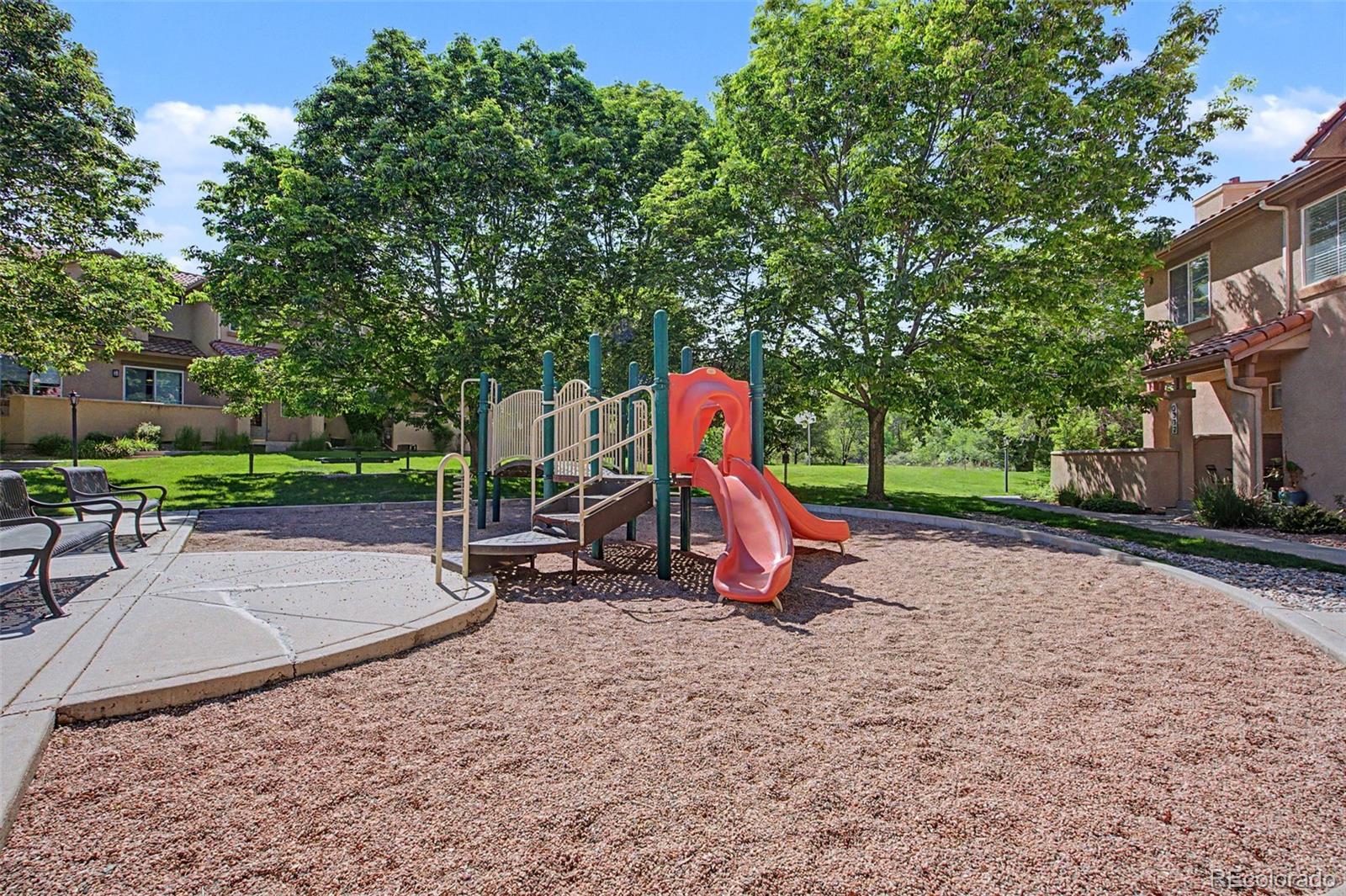 3238 Atrium Point