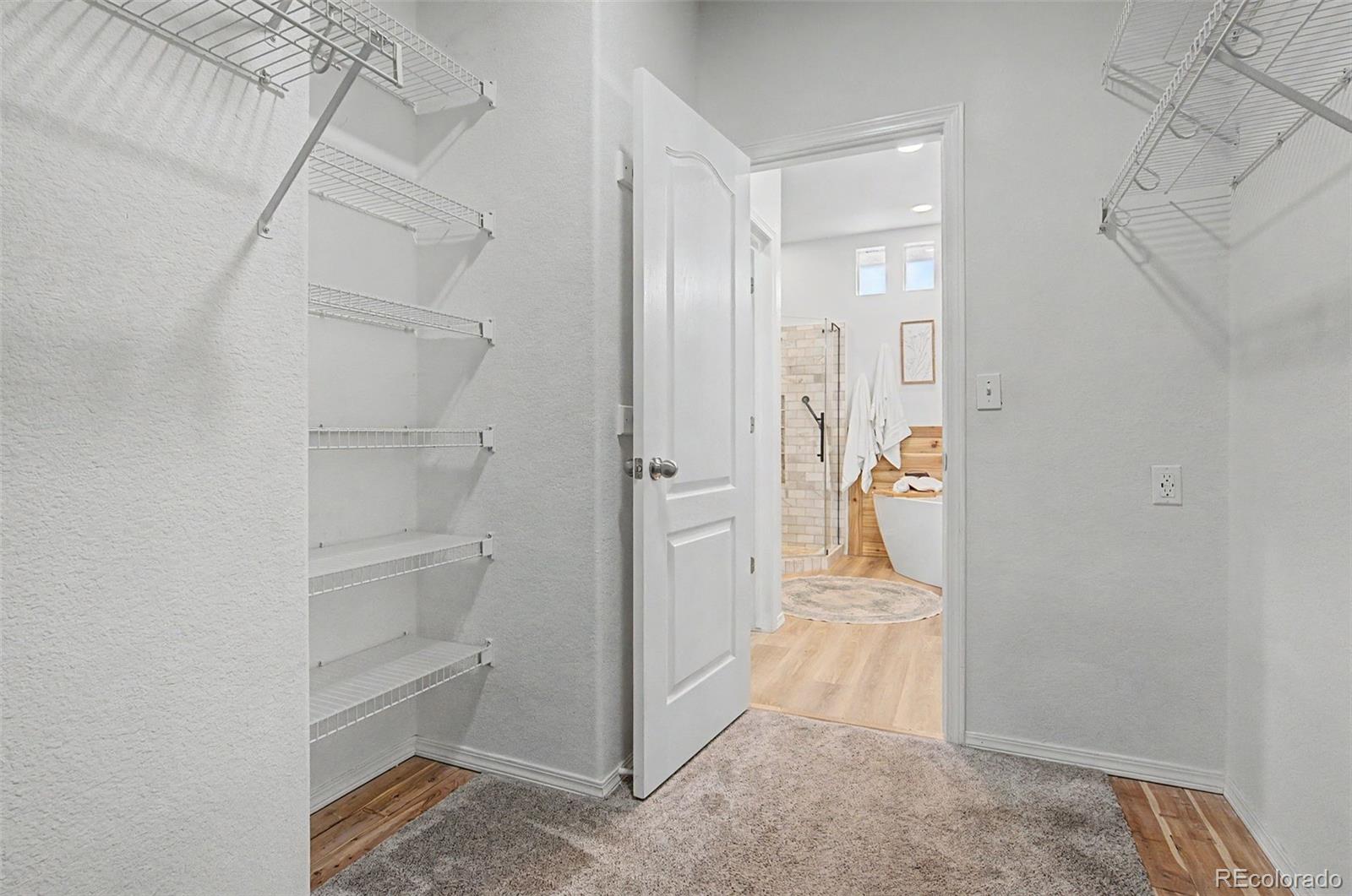 3238 Atrium Point