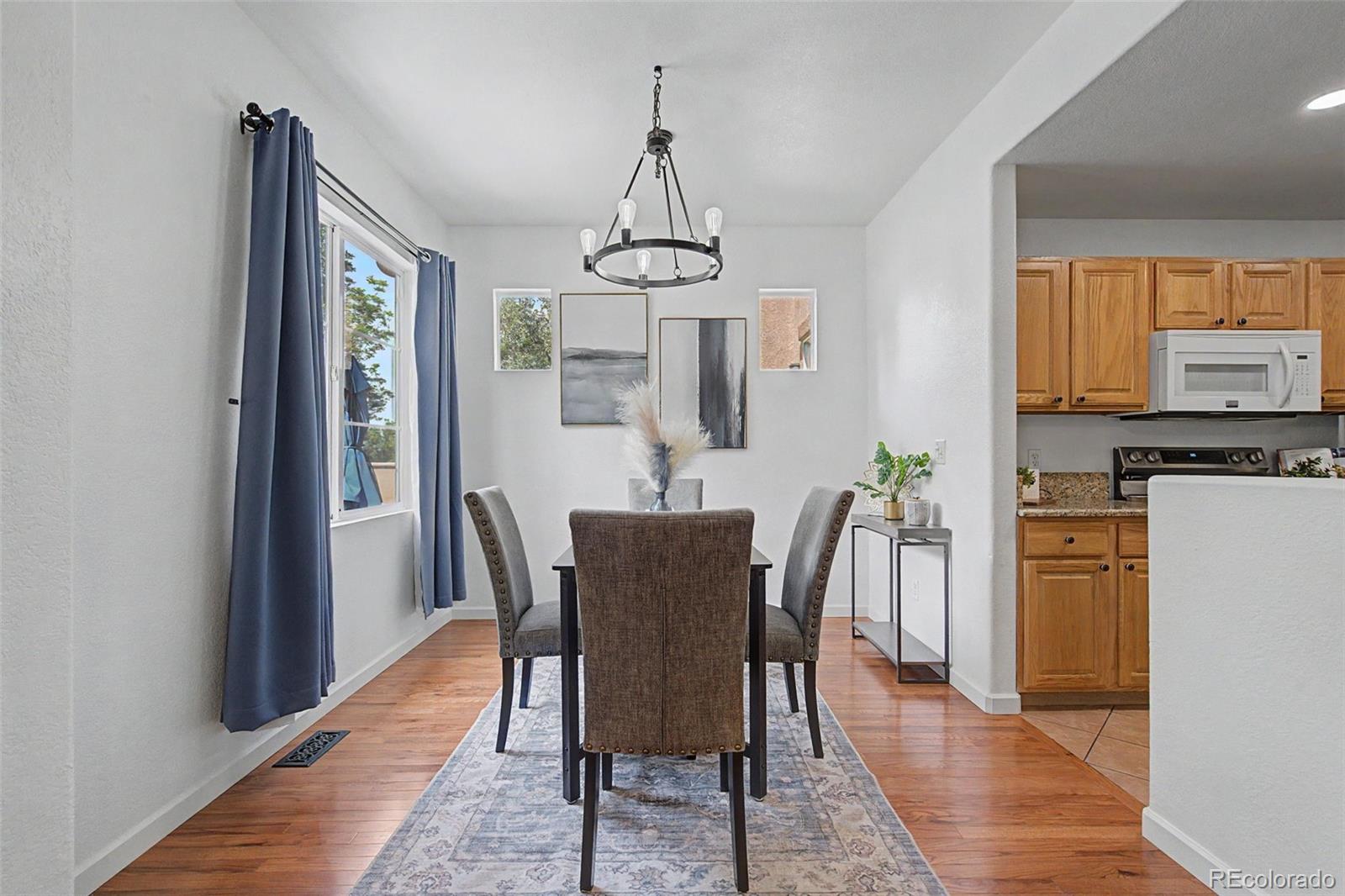 3238 Atrium Point