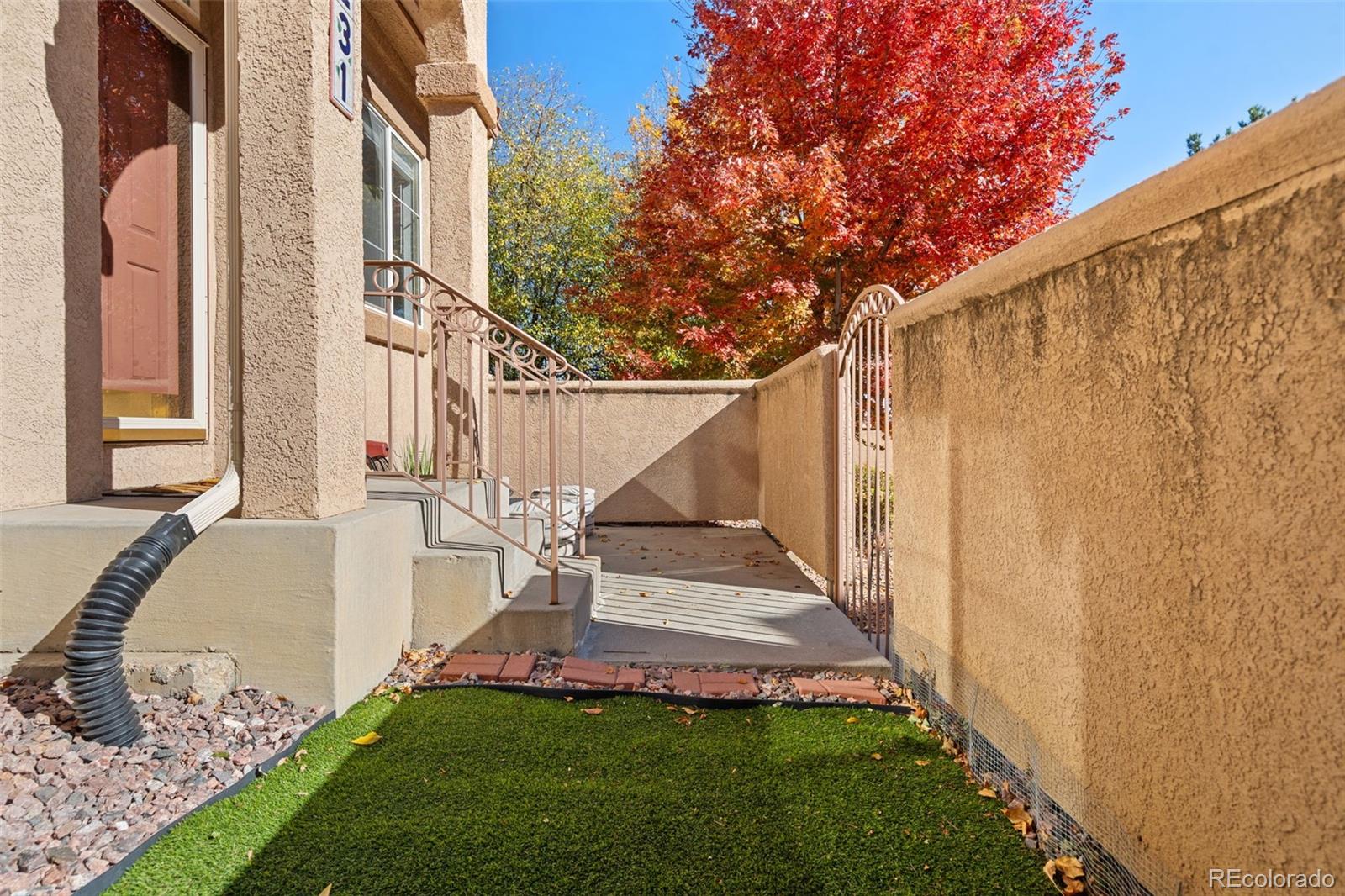 3231 Apogee View
