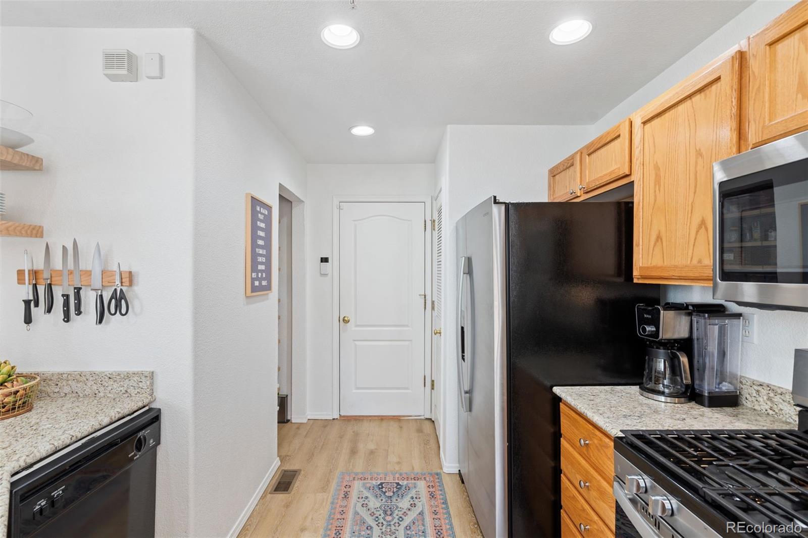 3231 Apogee View