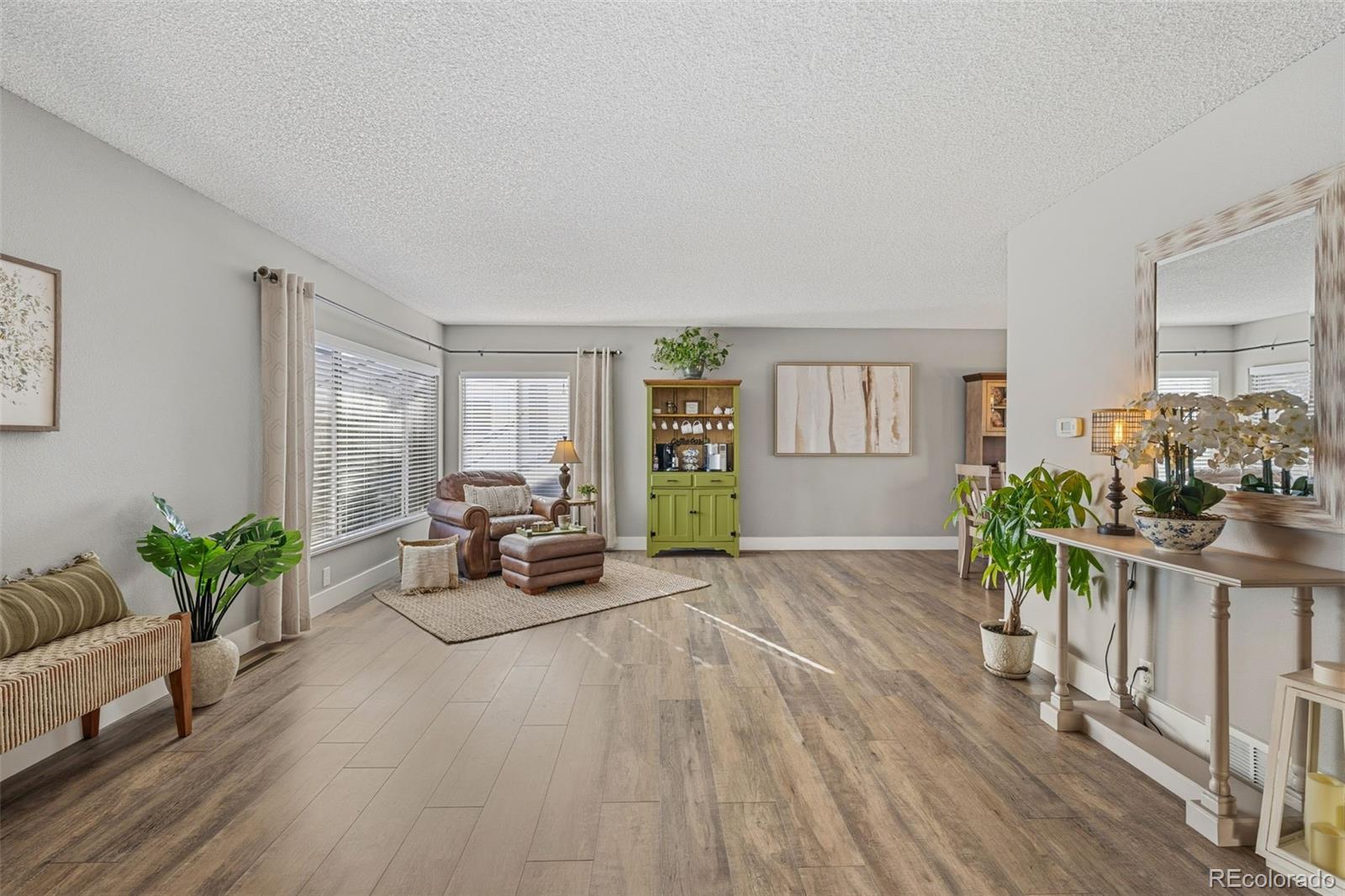 3160 Westcliff Drive