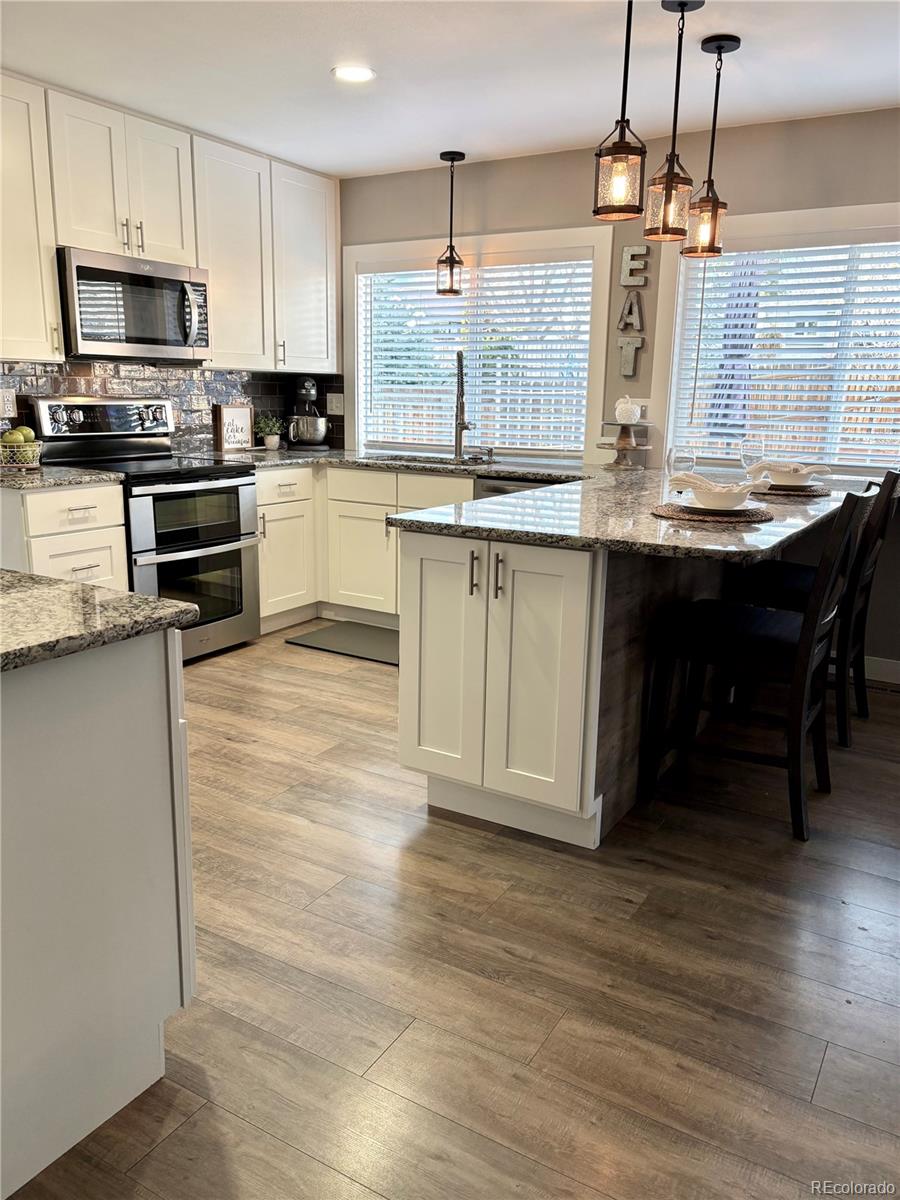 3160 Westcliff Drive