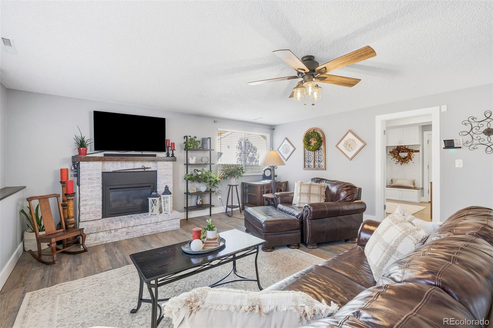 3160 Westcliff Drive