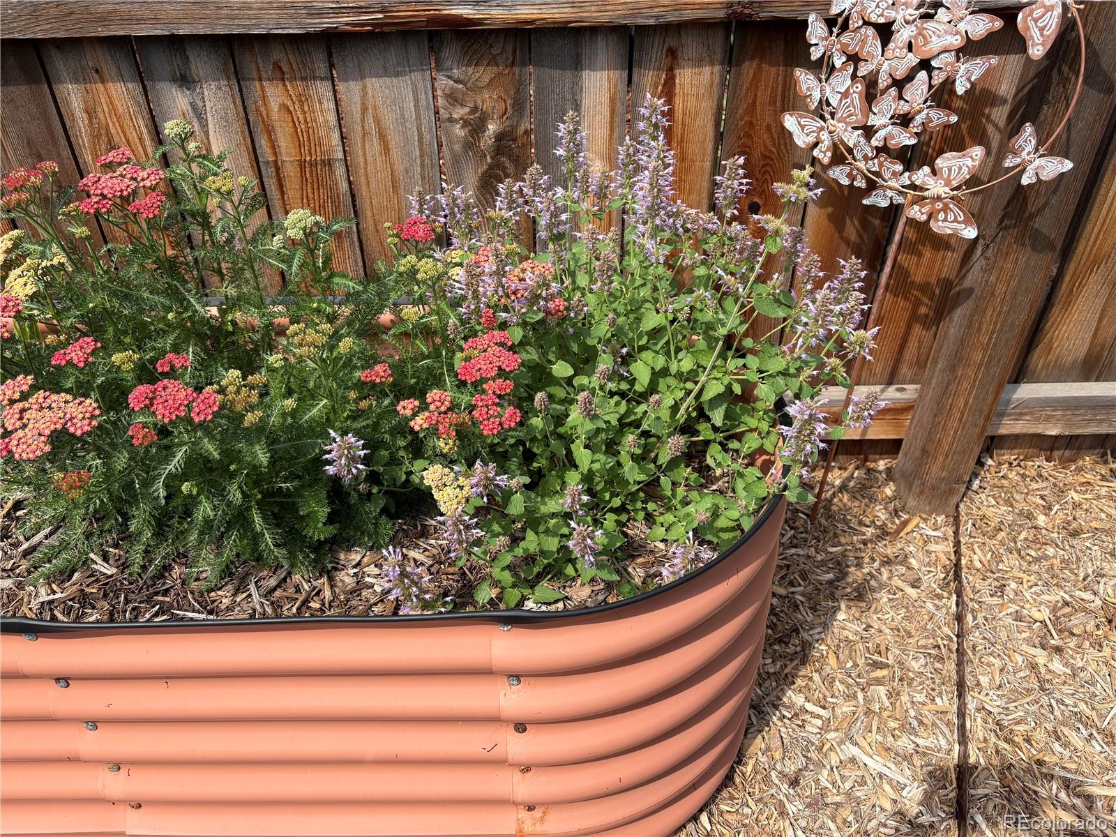 3160 Westcliff Drive