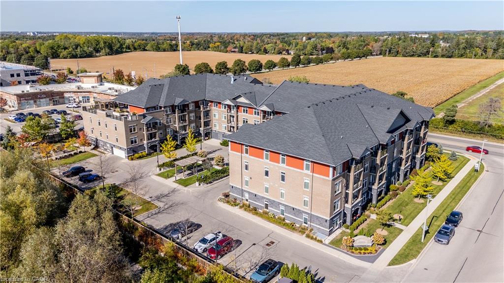 302-106 Bard Boulevard Unit: 302