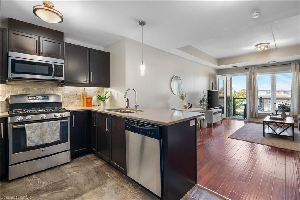 302-106 Bard Boulevard Unit: 302
