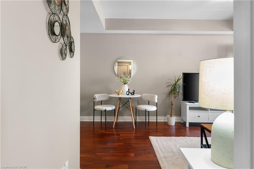 302-106 Bard Boulevard Unit: 302