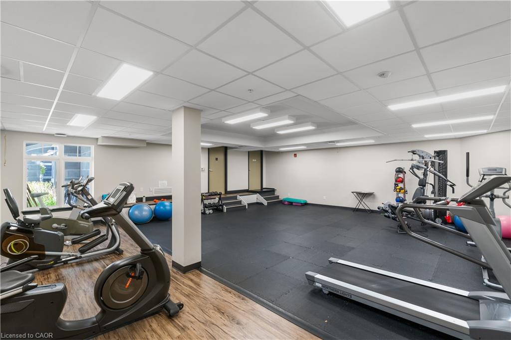 302-106 Bard Boulevard Unit: 302