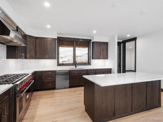 526 N Fuller Placer Road