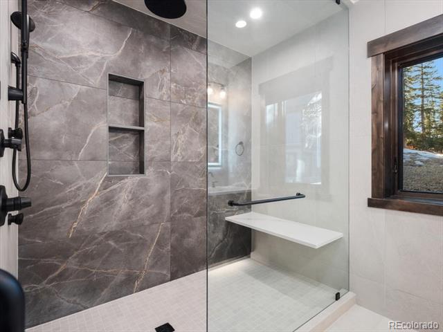 526 N Fuller Placer Road