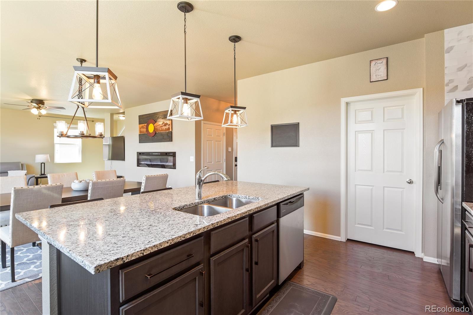 5738 Echo Park Circle