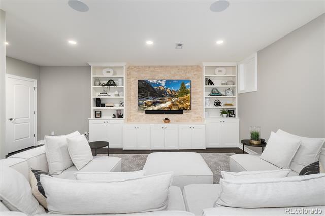 10676 Featherwalk Way