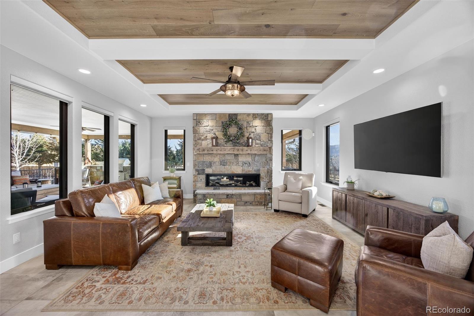 9498 Wagonwheel Drive