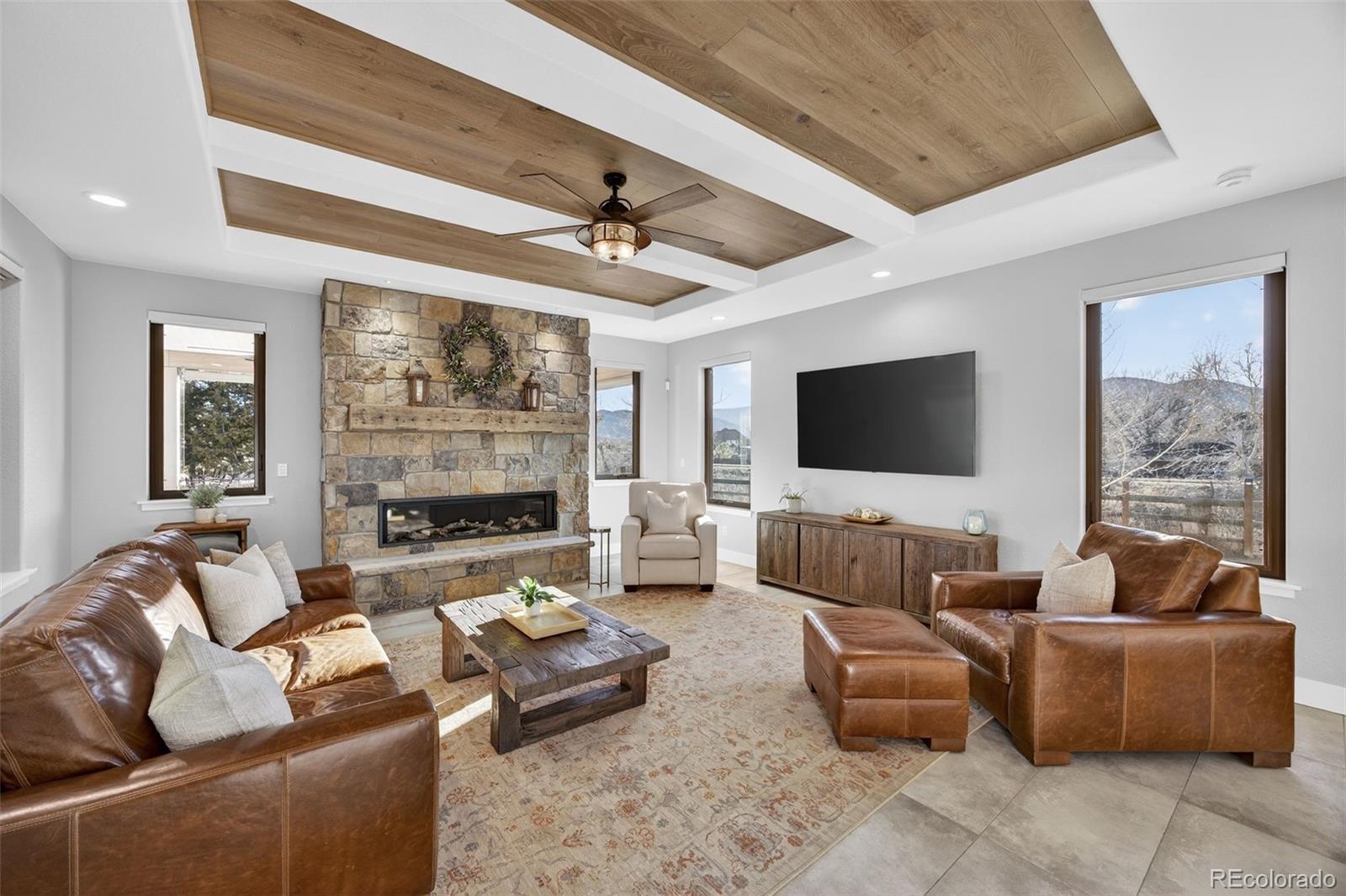 9498 Wagonwheel Drive