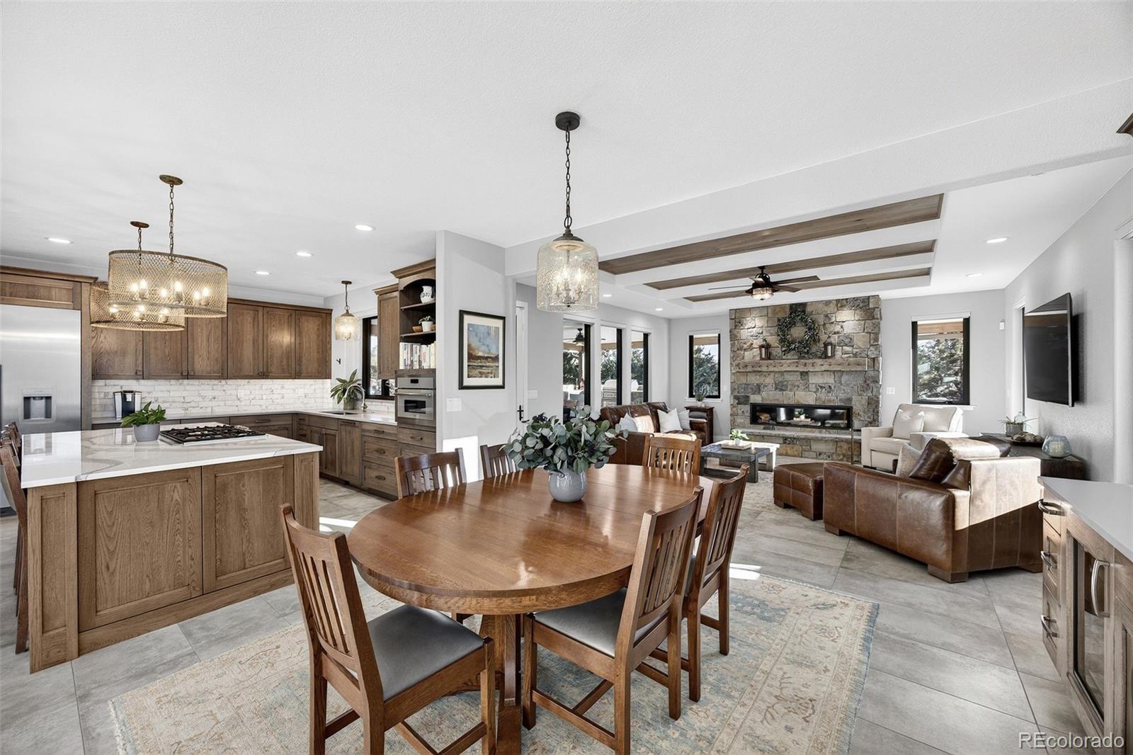 9498 Wagonwheel Drive