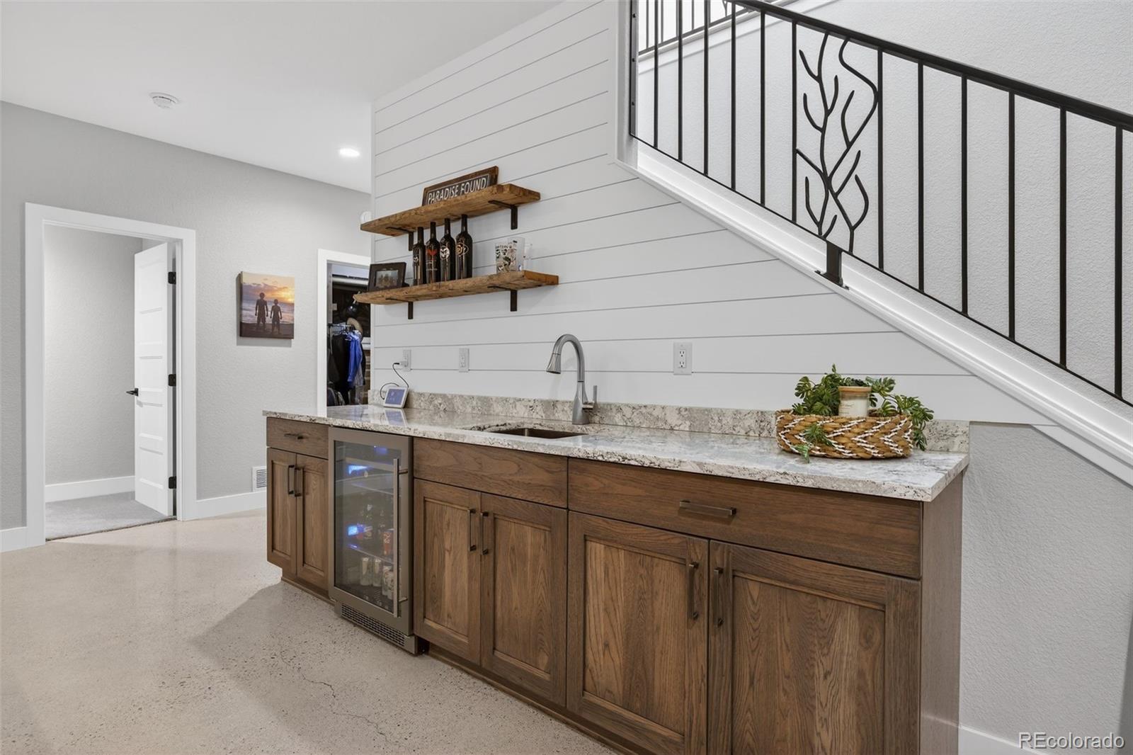 9498 Wagonwheel Drive