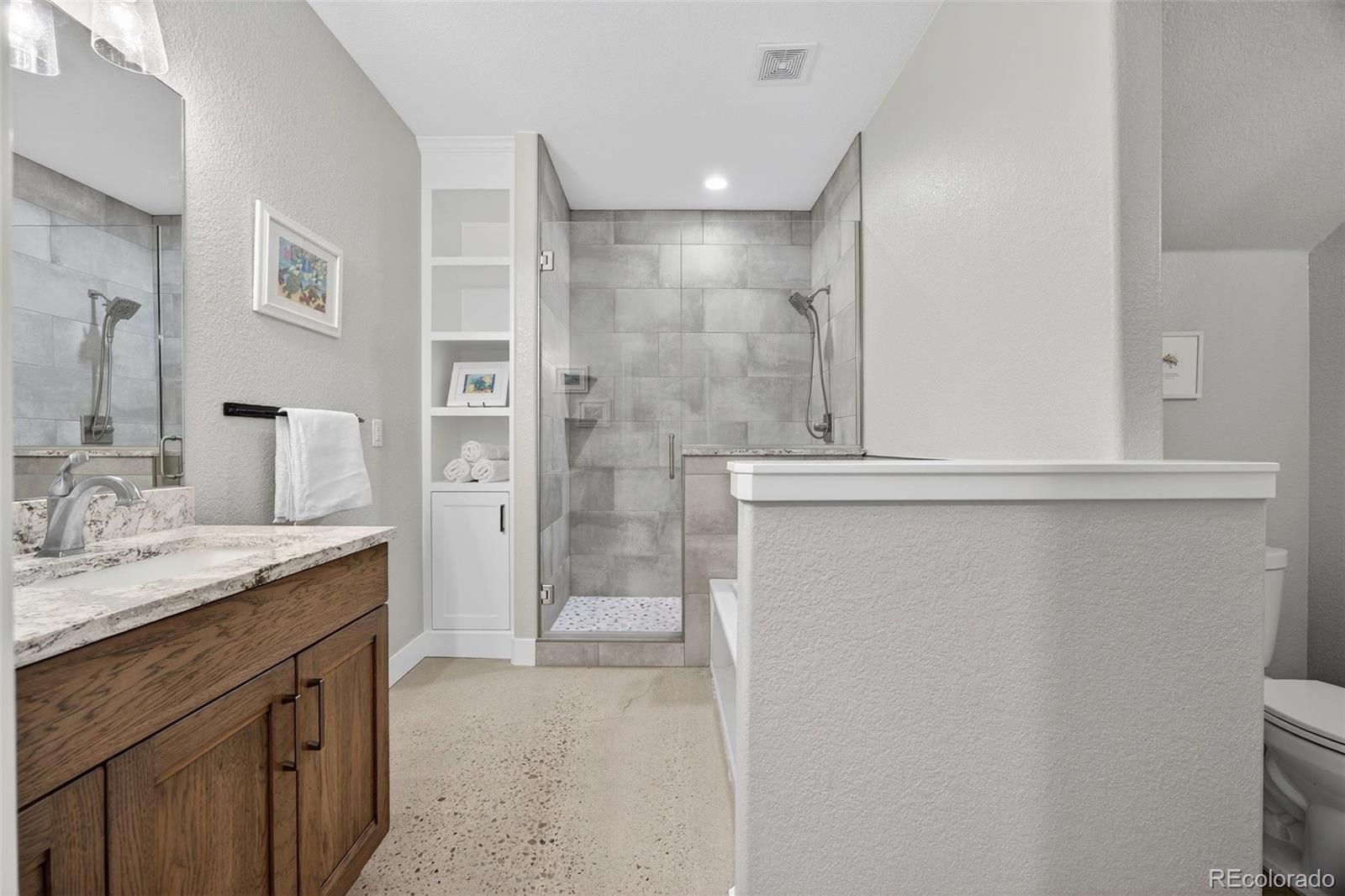 9498 Wagonwheel Drive