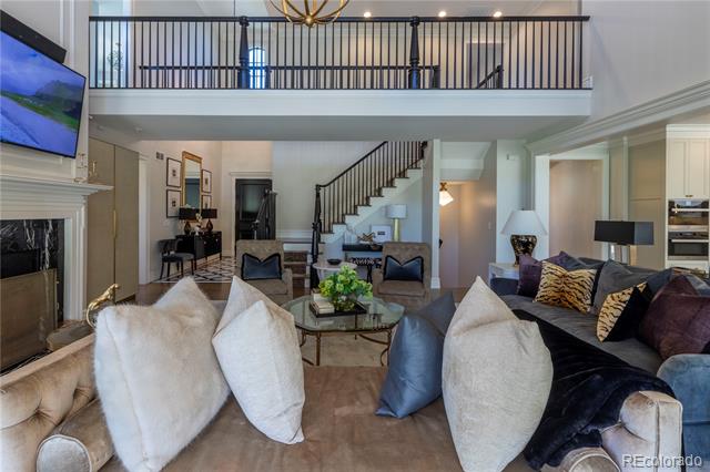 10704 Flowerburst Court