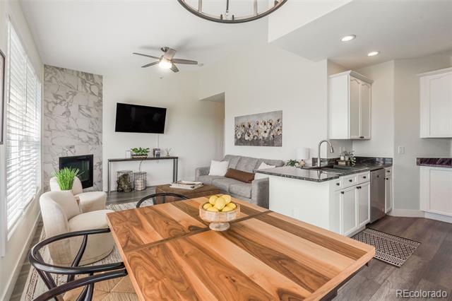 8464 S Holland Way Unit: 308