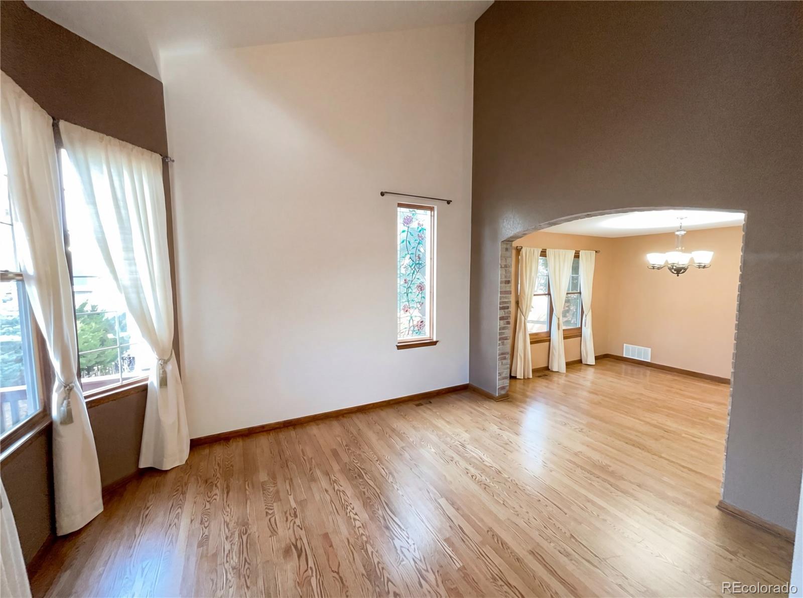 9372 Prairie View Drive