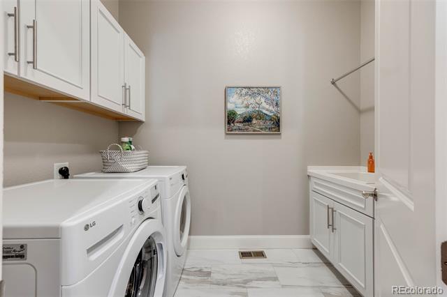 360 Basilwood Way