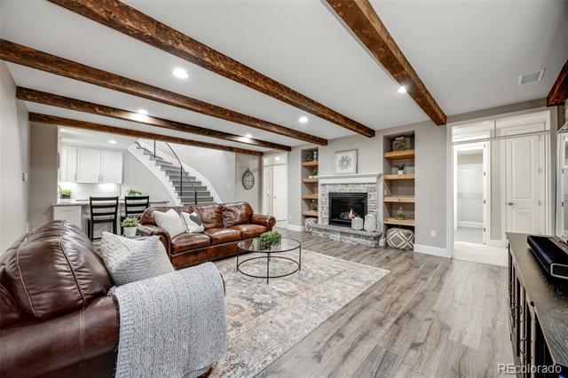 360 Basilwood Way
