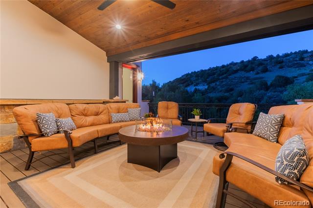 8310 Raphael Lane