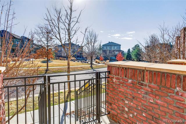 875 Brookhurst Avenue Unit: B